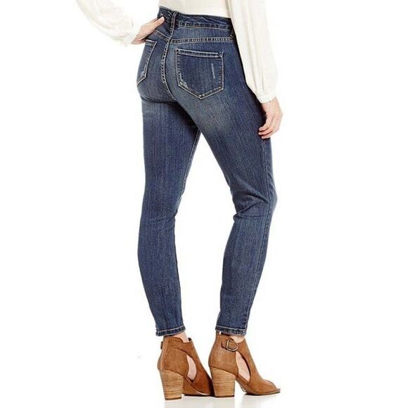 Code Bleu Soho Skinny Dark Wash Faded Mid Rise Skinny Jeans Size 2P - Picture 1 of 7